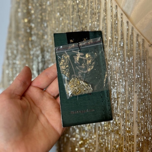 MAC DUGGAL Beaded Fringe Gown Ombré Silver
Gold Formal Dress 4743 Size 4 - Picture 9 of 9